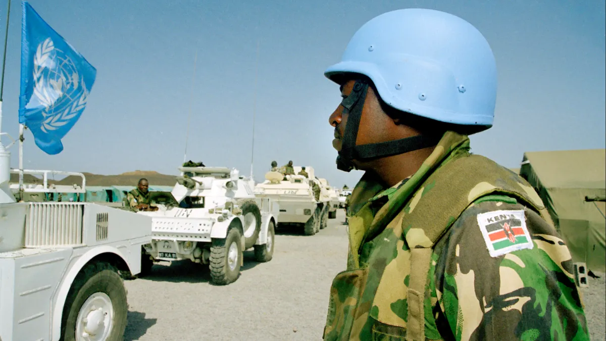 UNMEE Kenyan Peacekeeper in Assab UNMEE Kenyan Peacekeeper in Assab, Eastern Sector of the Temporary Security Zone (TSZ) before going on patrol.